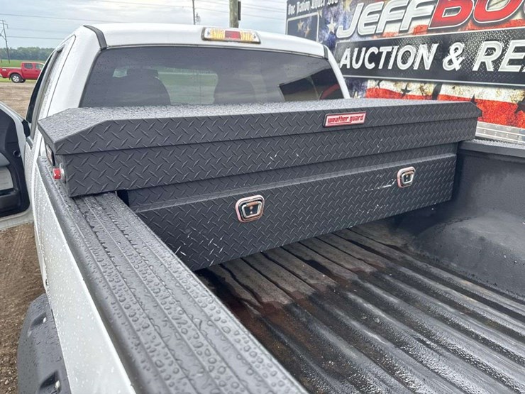 2014-ford-f150-xl-image-18