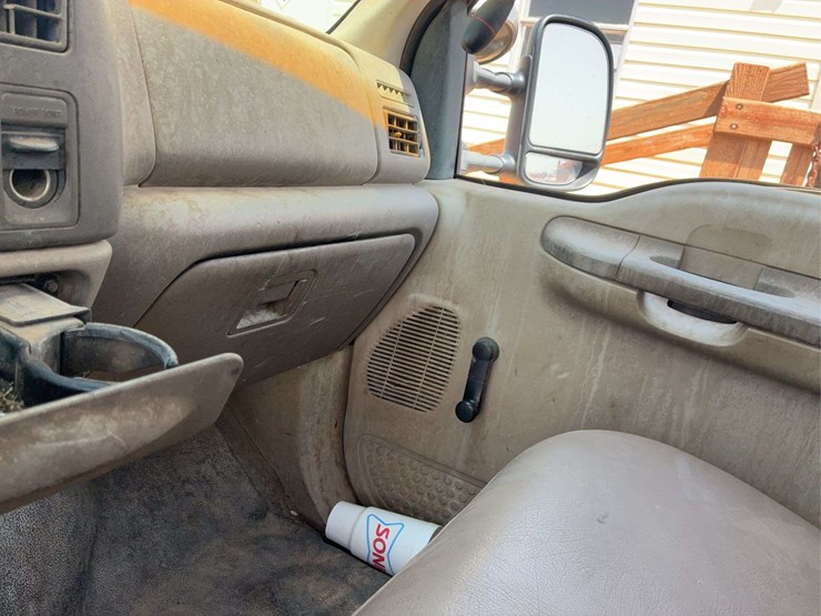 2004-ford-f250-image-26