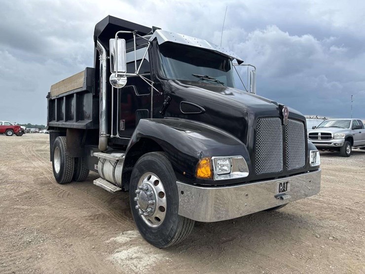 1998-kenworth-t300-image-4
