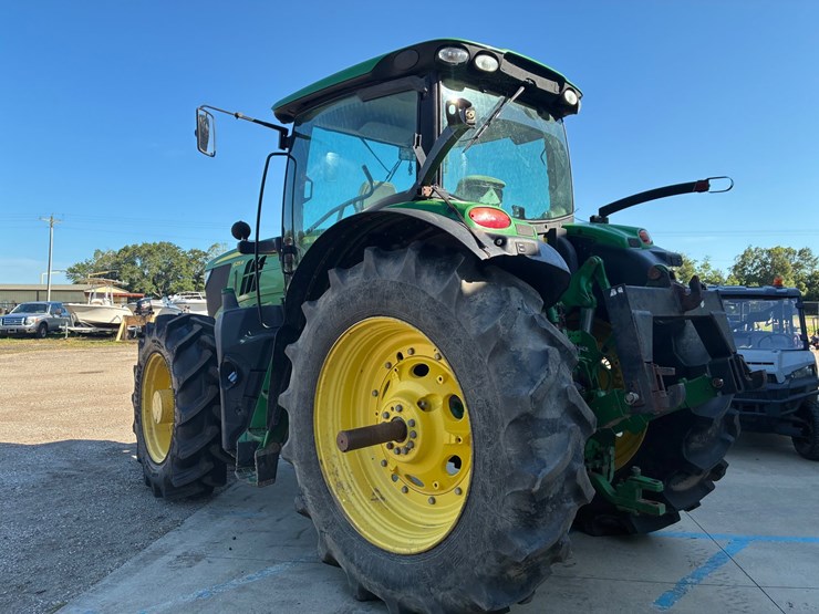 2017-john-deere-6215r-image-5