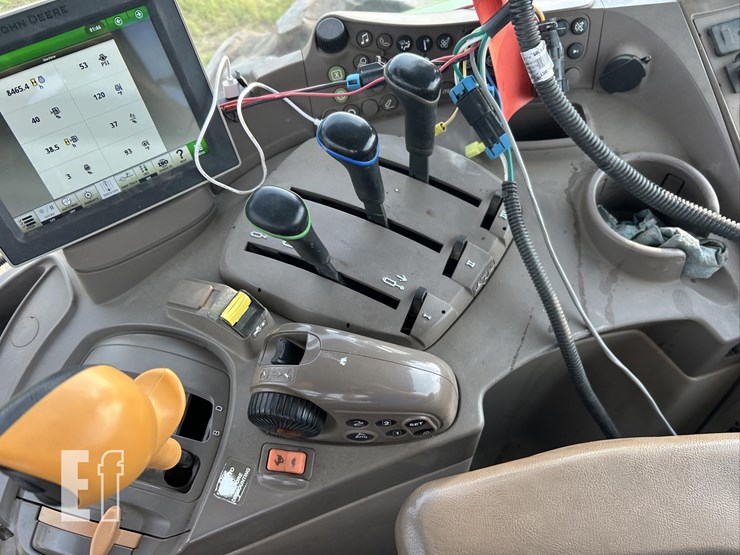 john-deere-6175r-image-65
