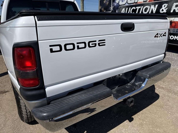2001-dodge-ram-1500-image-21