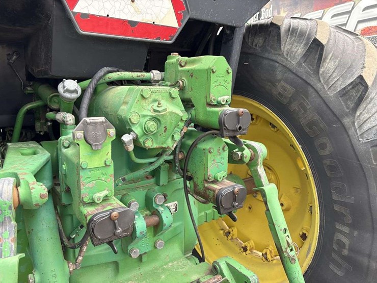 john-deere-4650-image-17