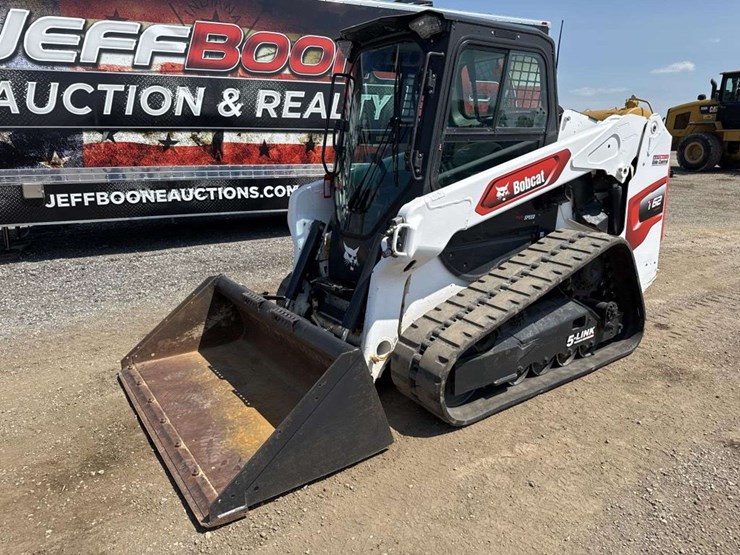 2021-bobcat-t62-image-1
