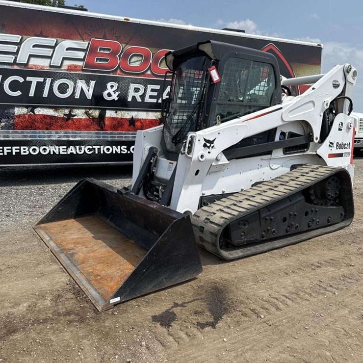 2016 BOBCAT T870