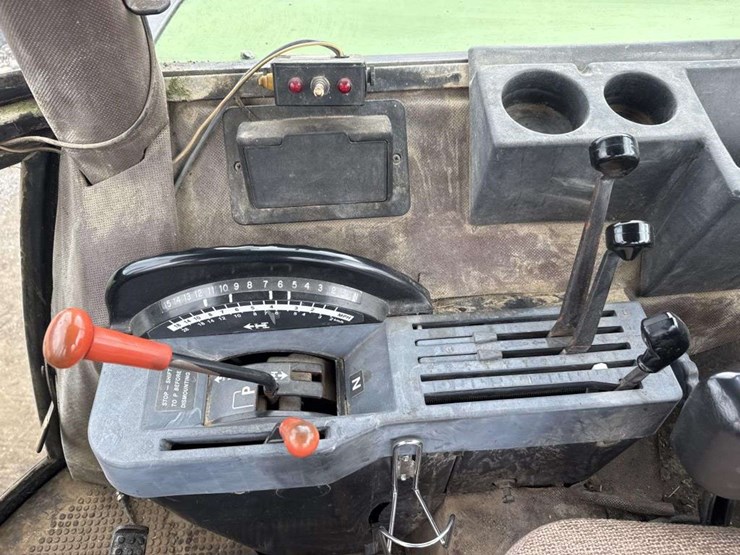 john-deere-4650-image-22