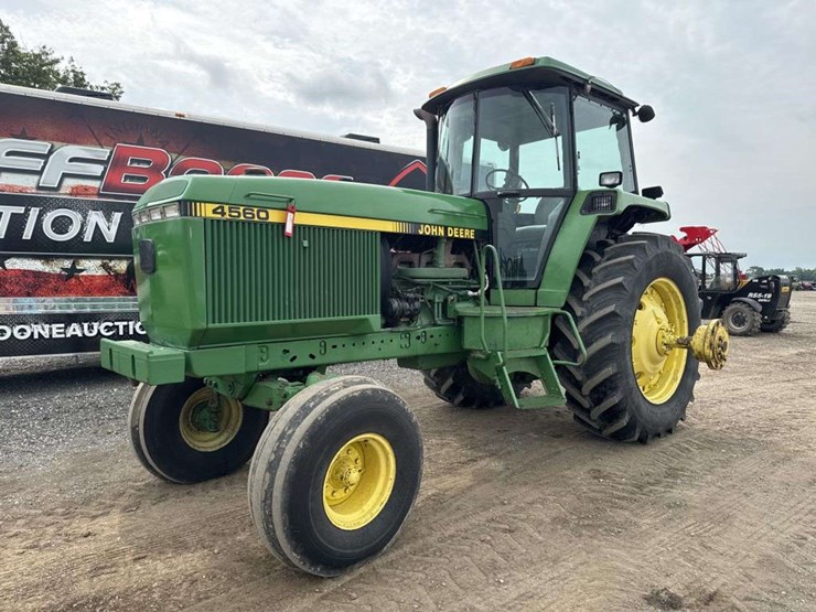 john-deere-4560-image-1