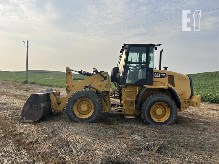 2015-caterpillar-910k-image-7