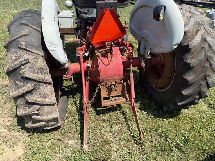 ford-800-image-6