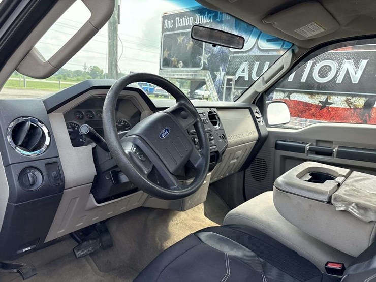 2008-ford-f250-image-15