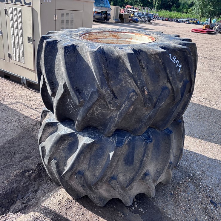 #3480 • PAIR OF TRACTOR TIRES, 24.5-32