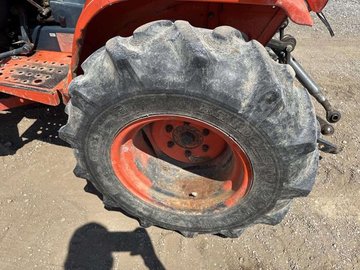 kubota-b1750-image-10