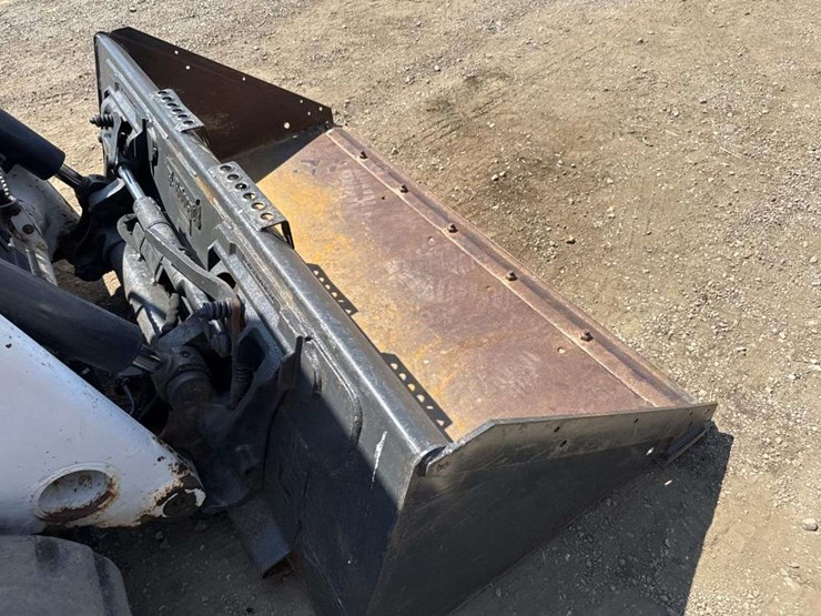 2021-bobcat-t62-image-17
