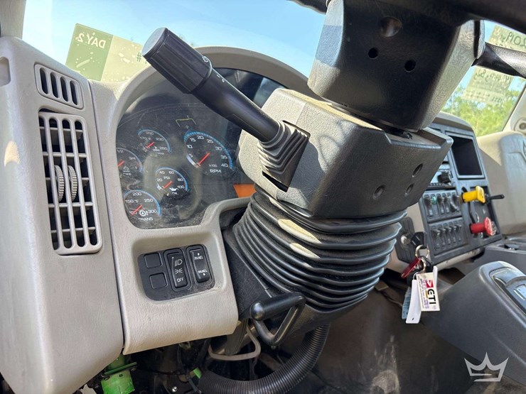 2019-international-workstar-7300-image-44