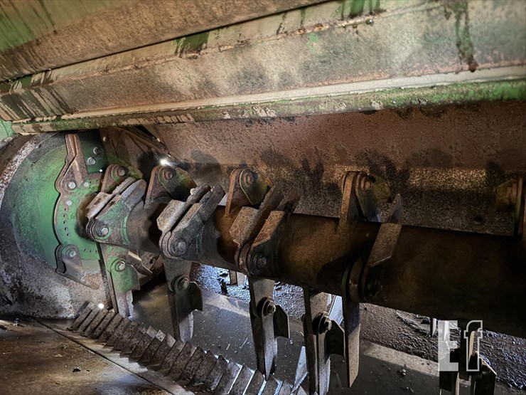 2020-john-deere-s790-image-33