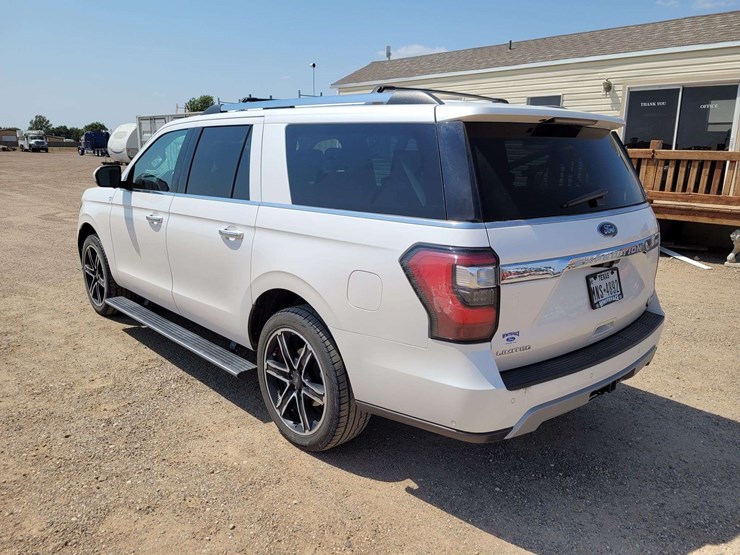 2019-ford-expedition-limited-image-6