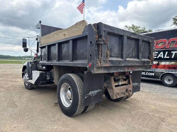 1998-kenworth-t300-image-2