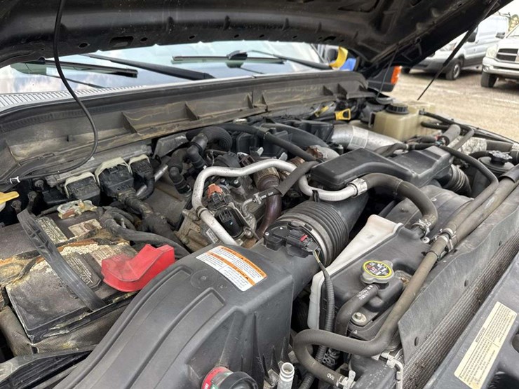 2016-ford-f350-image-26