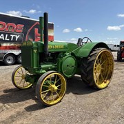 JOHN DEERE D