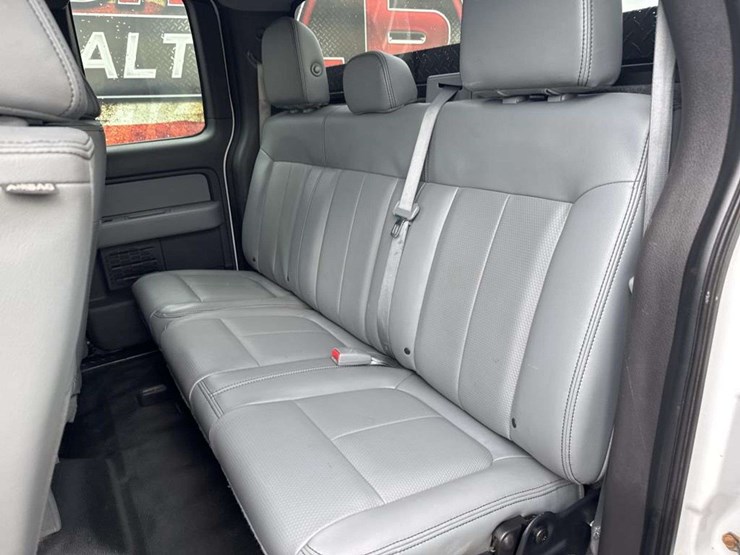 2014-ford-f150-xl-image-15