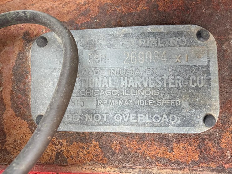 1948-ihc-farmall-h-tractor-image-30