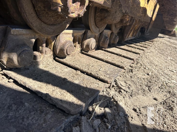 caterpillar-d6h-ii-image-32