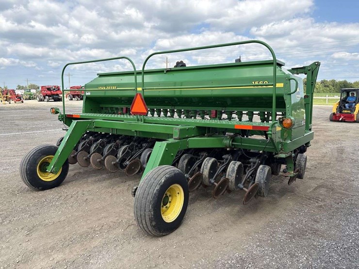 john-deere-1560-image-4