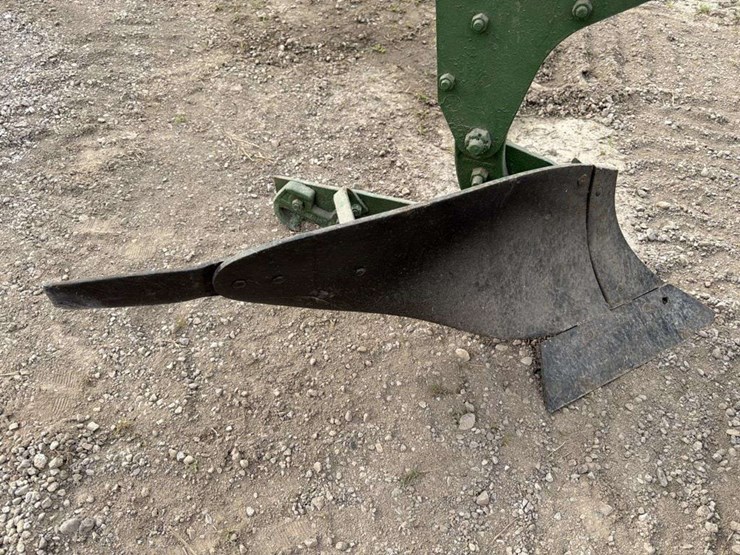 john-deere-813-image-9