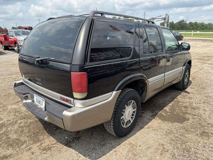 2001-gmc-jimmy-image-3