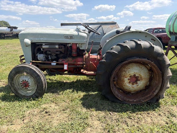 ford-800-image-4