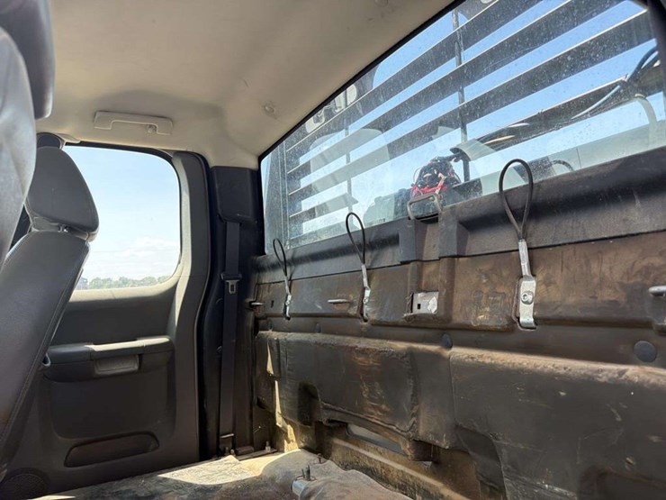 2008-chevrolet-3500-image-22
