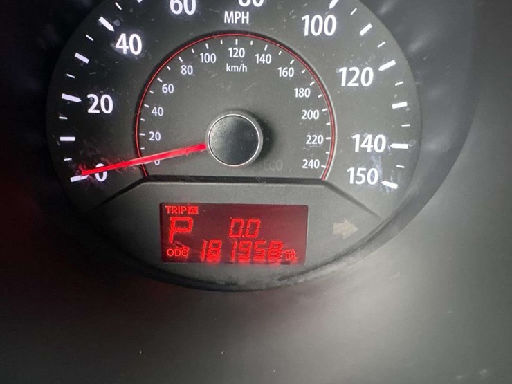 2011-kia-sorento-image-16