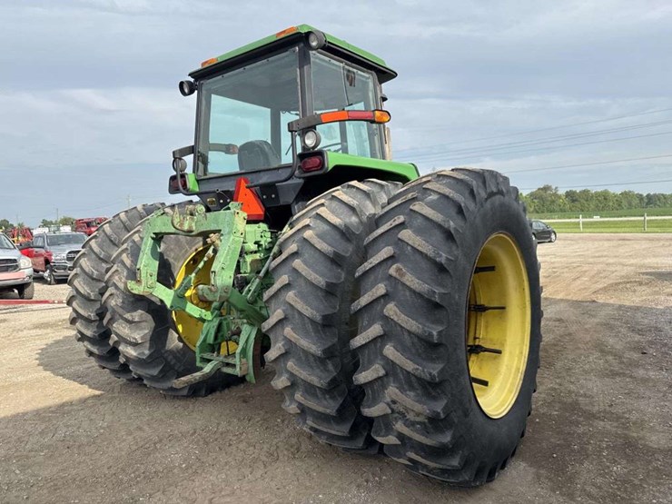 john-deere-4650-image-3