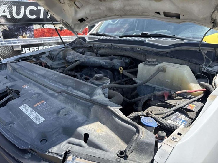 2019-ford-f550-image-26
