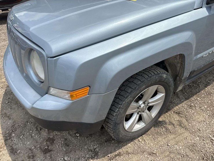 2013-jeep-patriot-sport-image-6