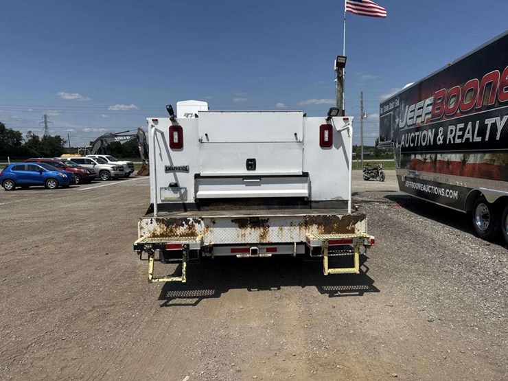 2019-ford-f550-image-4