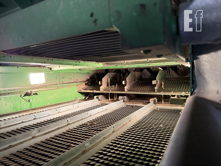 2020-john-deere-s790-image-48