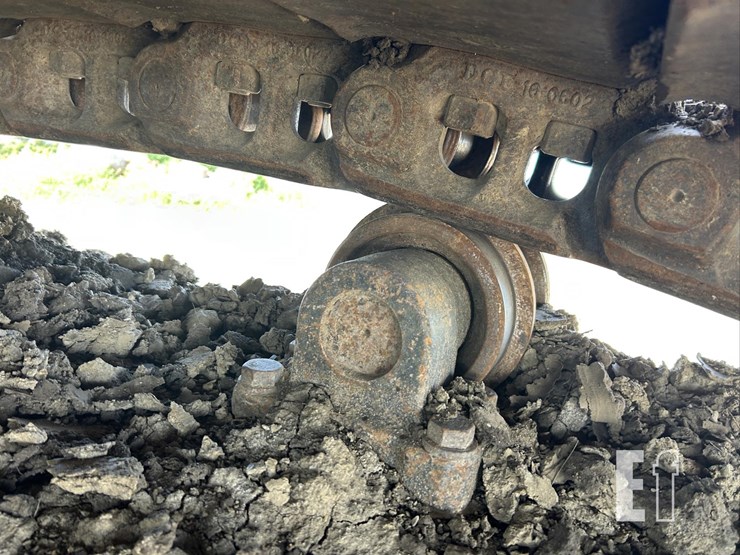 2002-komatsu-pc600-lc-6-image-35