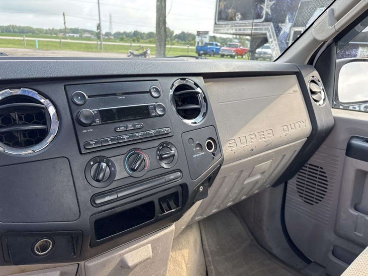 2008-ford-f250-image-16