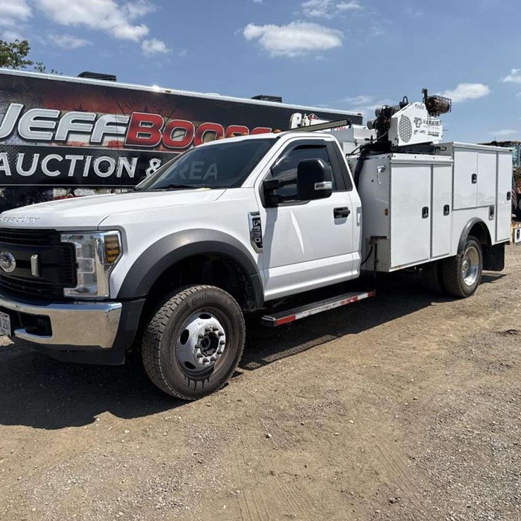 2019 FORD F550