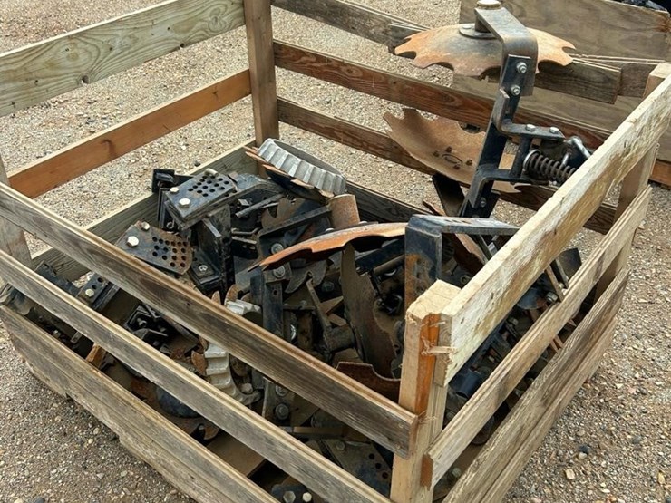 misc-pallet-image-1