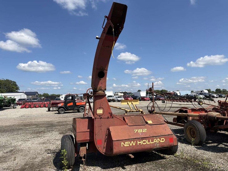new-holland-782-image-7