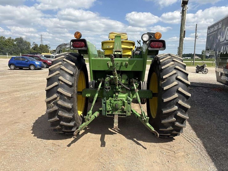 1973-john-deere-4030-image-3