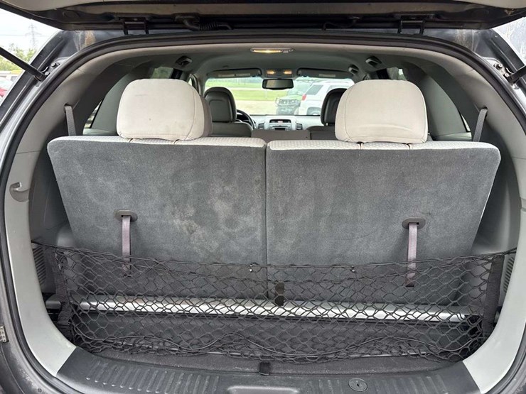 2011-kia-sorento-image-11