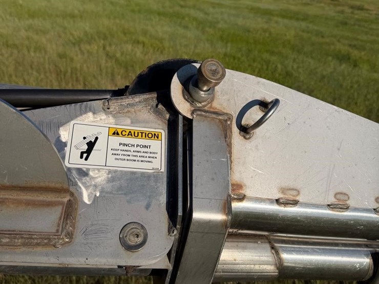 2015-ag-chem-tg8400b-image-98