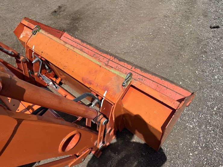 kubota-5460-tractor-image-15
