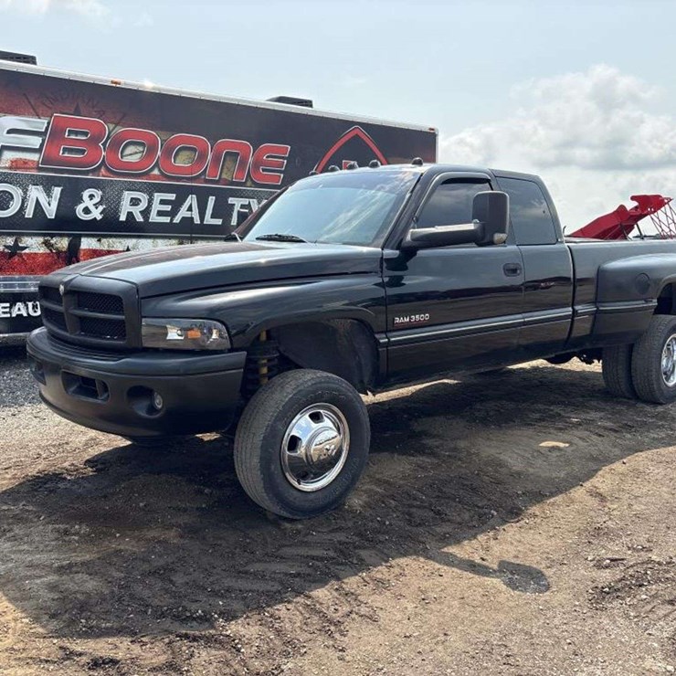 1997 DODGE RAM 3500