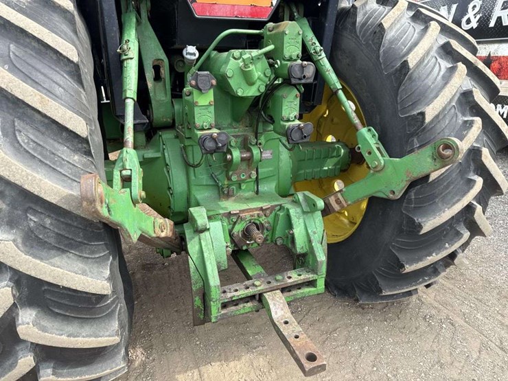 john-deere-4560-image-10
