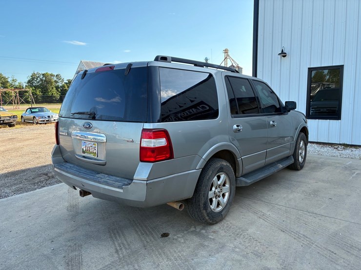 2008-ford-expedition-image-4
