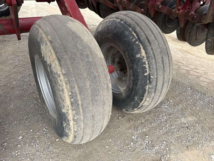case-ih-5500-image-11